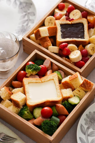 スイートデニッシュでつくる　チーズ＆チョコレートフォンデュ